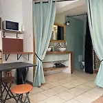 Le Cosy 8km Du Futuroscope Apartament